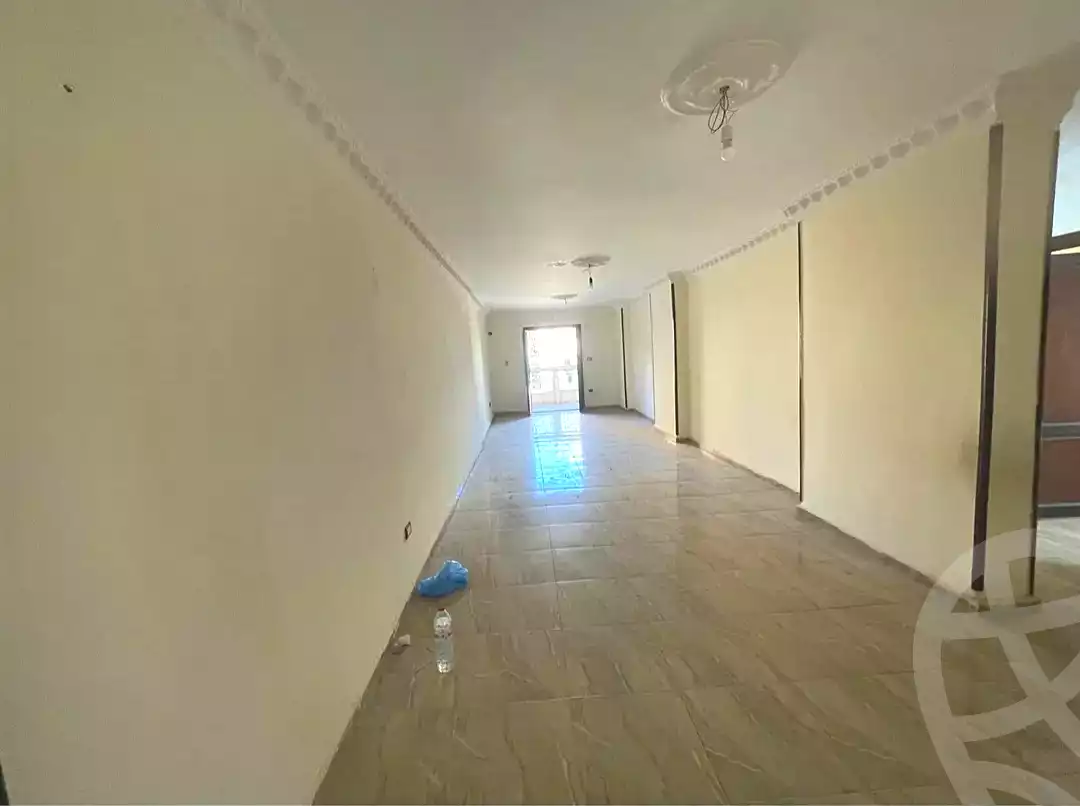 https://aqarmap.com.eg/en/listing/6653601-for-rent-alexandria-moharram-bey-kanal-al-mahmoudeya-al-bahri-st
