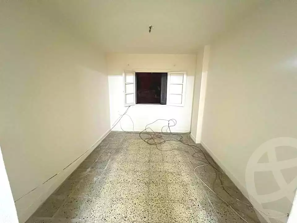 https://aqarmap.com.eg/ar/listing/6653807-for-rent-alexandria-sydy-bshr