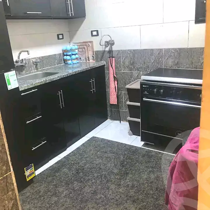 https://aqarmap.com.eg/ar/listing/6654018-for-sale-alexandria-l-jmy-lbytsh-shahr-al-assal-st