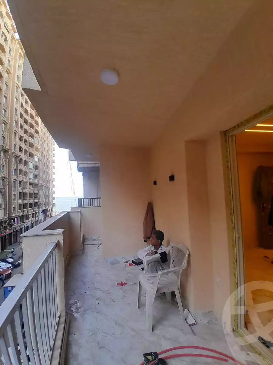 https://aqarmap.com.eg/ar/listing/6654177-for-sale-alexandria-el-asafra-l-sfr-bhry-atlas-st