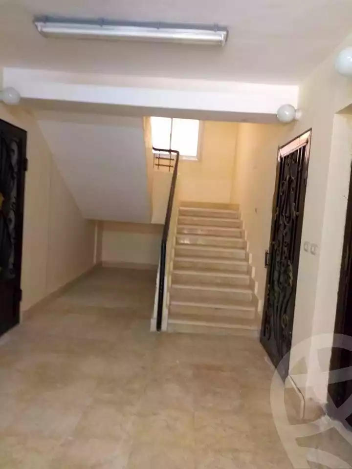 https://aqarmap.com.eg/ar/listing/6654606-for-sale-cairo-helwan-helwan-el-sharkeya-saleh-sobhy-st