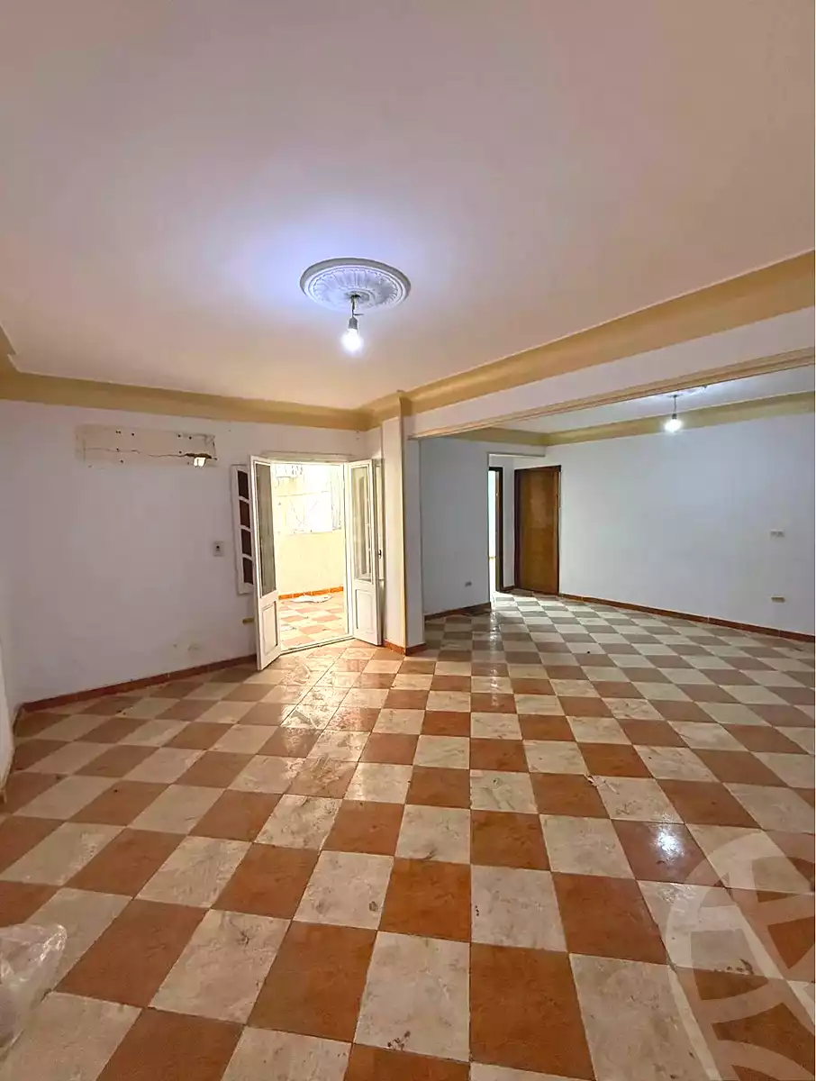 https://aqarmap.com.eg/ar/listing/6654706-for-sale-alexandria-sydy-bshr-sydy-bshr-bhry-gamal-abd-el-nasir-st