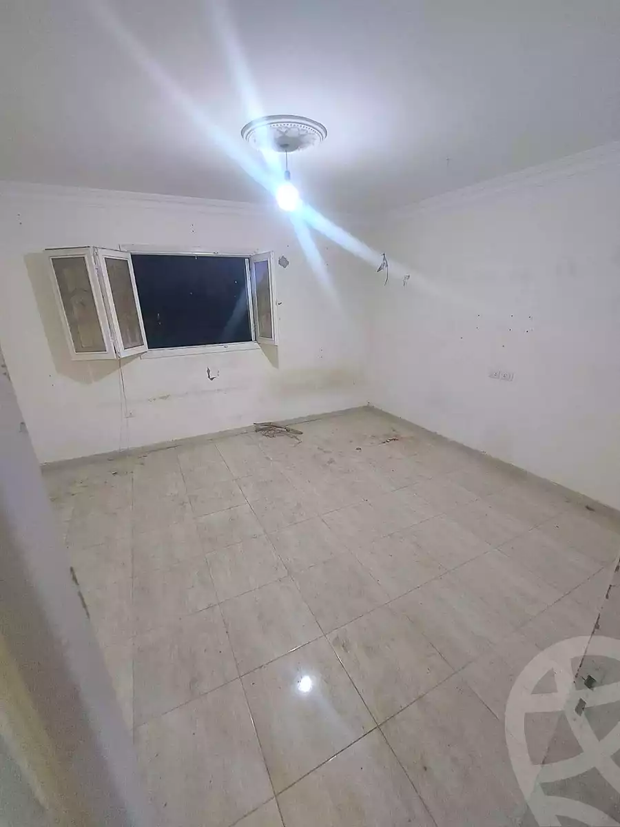 https://aqarmap.com.eg/ar/listing/6654796-for-rent-cairo-helwan-el-shareaa-el-sharby-st