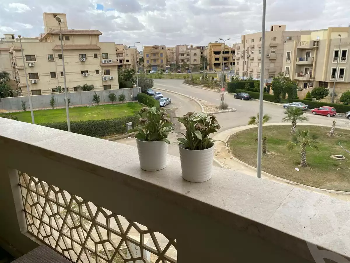 https://aqarmap.com.eg/en/listing/6655121-for-rent-cairo-el-sheikh-zayed-city-el-hay-elthamen-area-3