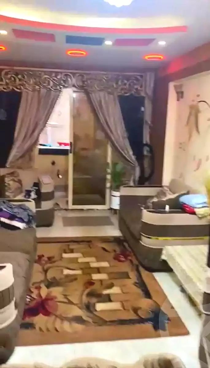 https://aqarmap.com.eg/ar/listing/6655285-for-sale-alexandria-l-jmy-lbytsh-al-samalehy-1-st