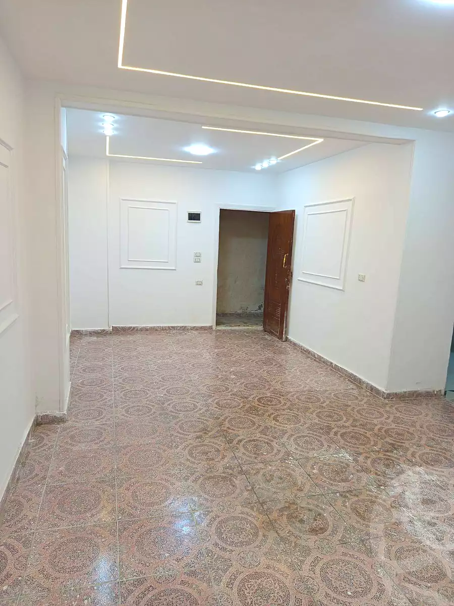 https://aqarmap.com.eg/ar/listing/6655423-for-sale-alexandria-l-jmy-lbytsh-ibrahim-othman-st