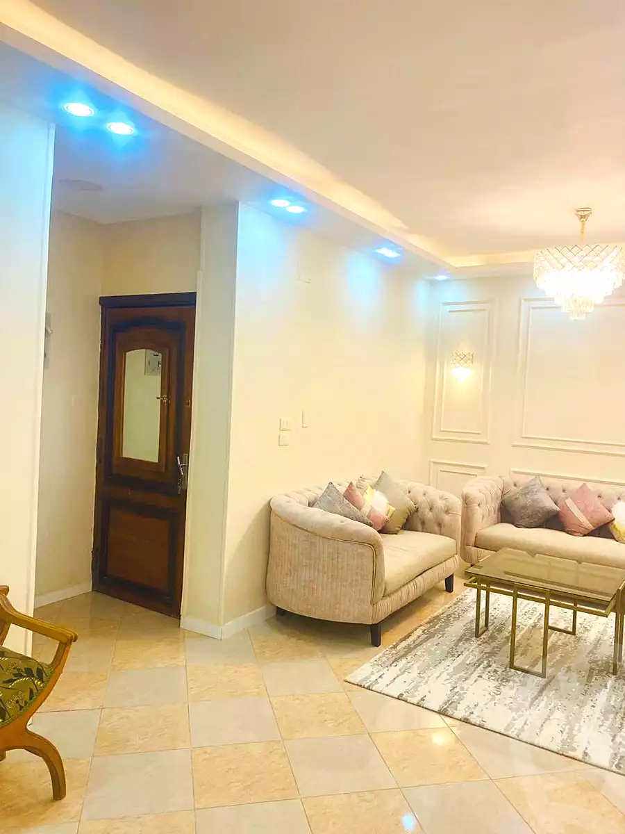 https://aqarmap.com.eg/ar/listing/6655456-for-sale-cairo-6th-of-october-el-ahyaa-neighborhood-2nd-ebad-el-rahman-st