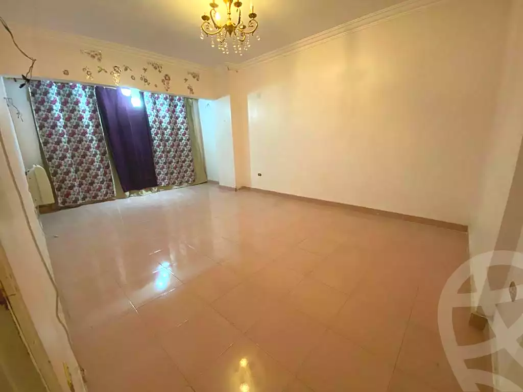 https://aqarmap.com.eg/ar/listing/3700490-for-sale-cairo-el-maadi-degla-street-200
