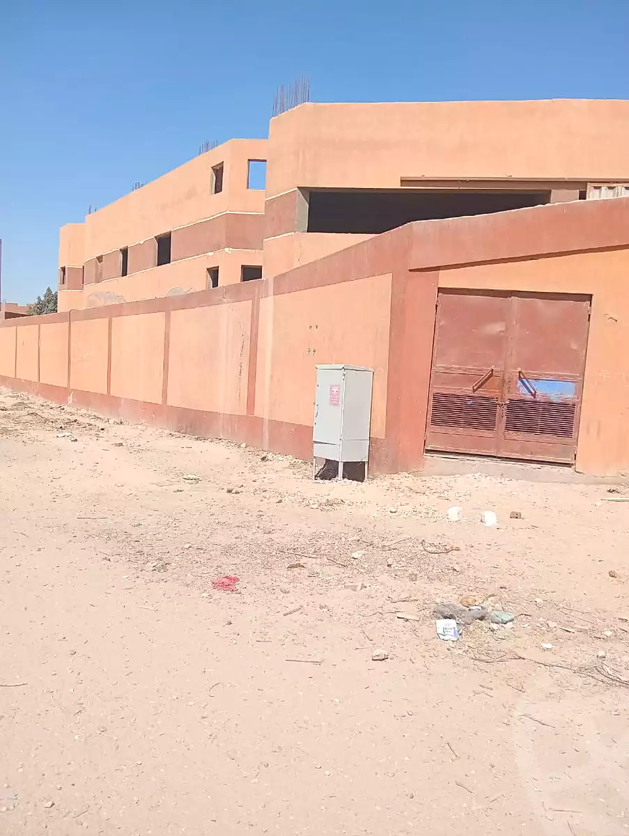 https://aqarmap.com.eg/ar/listing/6655662-for-sale-cairo-6th-of-october-el-mantqa-el-snaaaya-industrial-zone-3