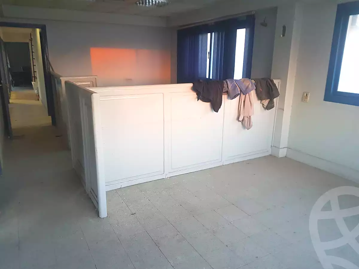 https://aqarmap.com.eg/ar/listing/6655714-for-rent-cairo-6th-of-october-el-mantqa-el-snaaaya-industrial-zone-3