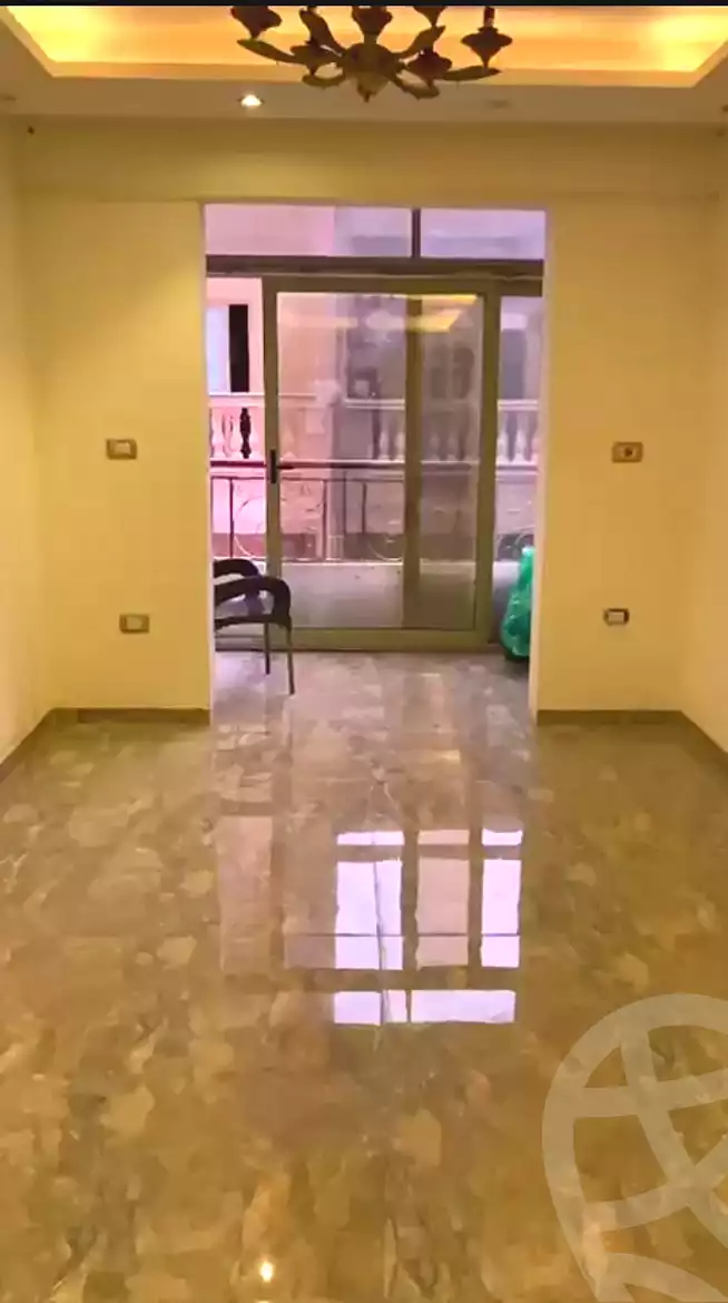 https://aqarmap.com.eg/ar/listing/6655795-for-sale-alexandria-new-miami-mostafa-kamel-sttt