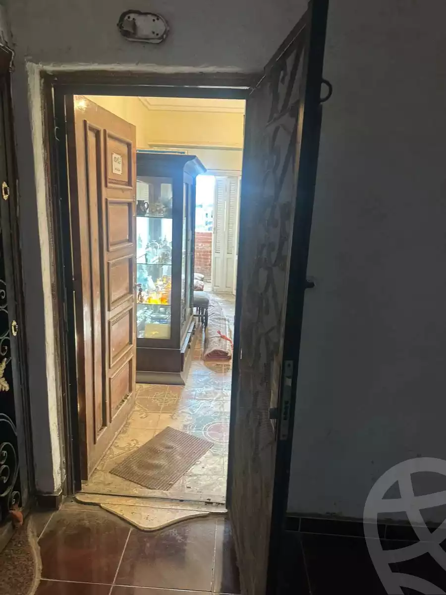 https://aqarmap.com.eg/en/listing/6656008-for-sale-alexandria-l-jmy-el-hanouvel