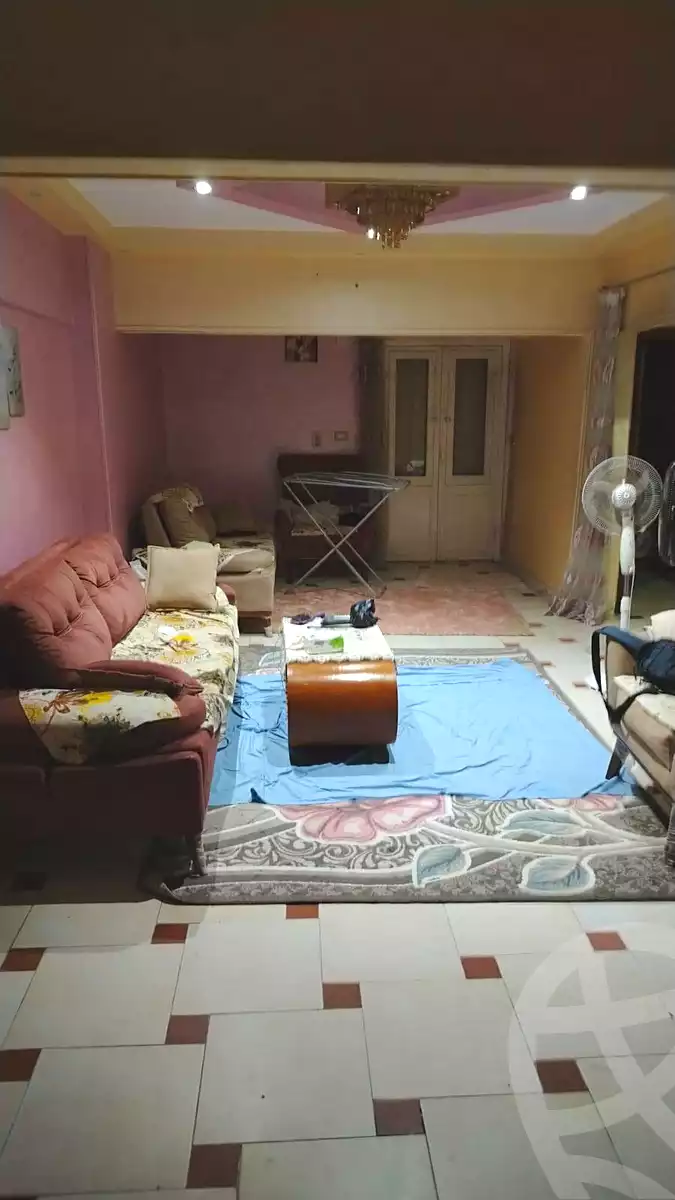 https://aqarmap.com.eg/ar/listing/6656615-for-rent-cairo-helwan-el-shareaa-el-sharby-st