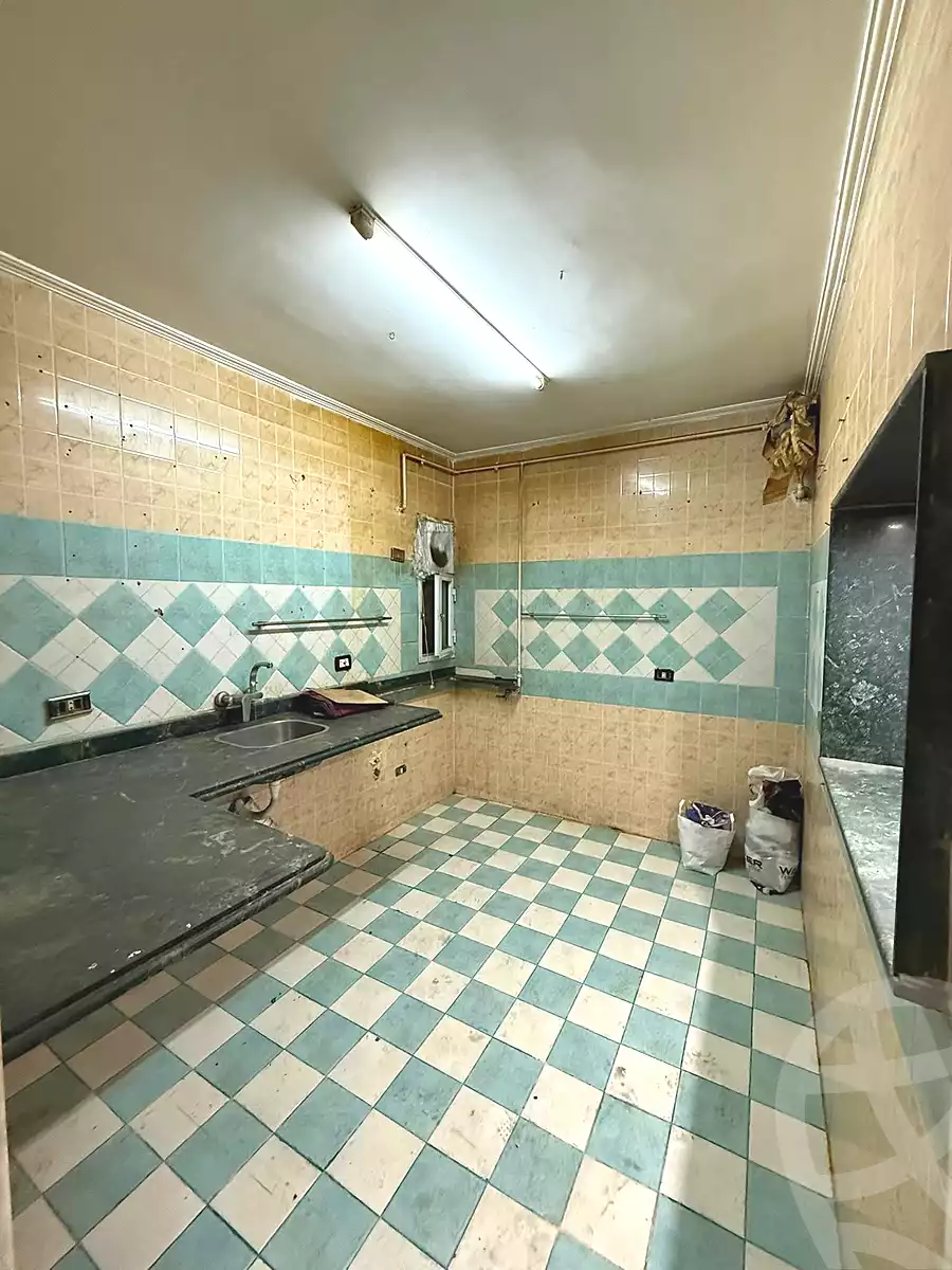 https://aqarmap.com.eg/ar/listing/6656747-for-sale-alexandria-sydy-bshr-sydy-bshr-bhry-shr-mhmd-njyb