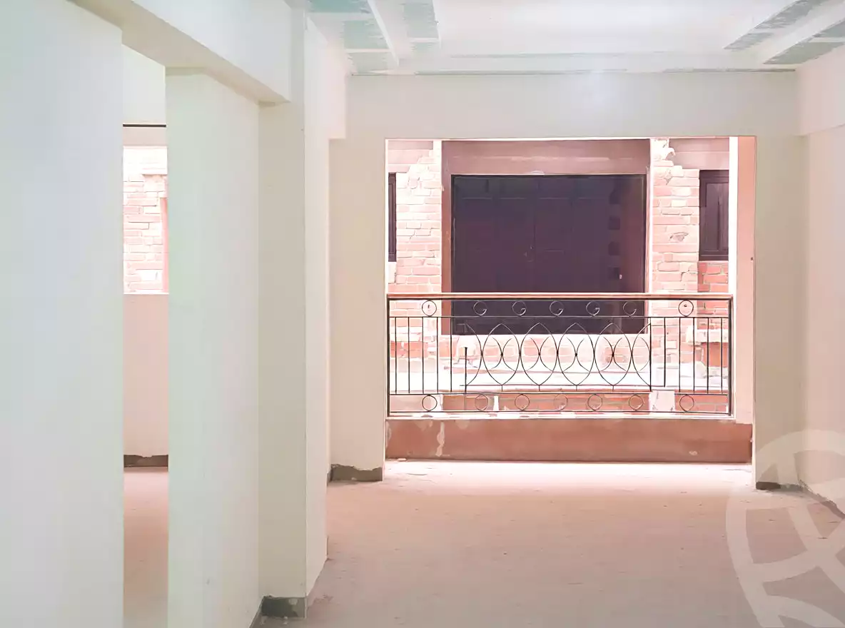 https://aqarmap.com.eg/ar/listing/6656975-for-sale-alexandria-lsywf-gamila-city-compound