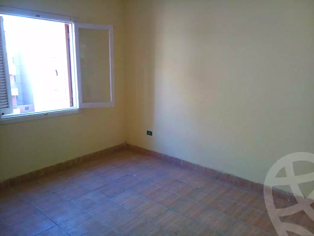 https://aqarmap.com.eg/en/listing/6657031-for-rent-cairo-helwan-helwan-el-sharkeya-saleh-sobhy-st