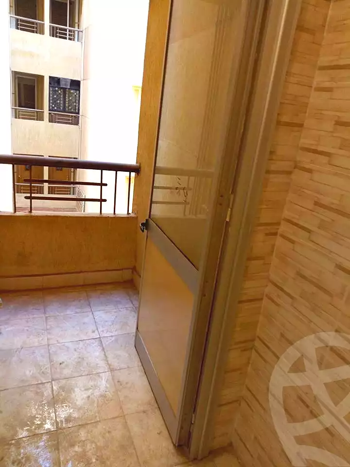 https://aqarmap.com.eg/en/listing/6657487-for-rent-cairo-helwan-el-ezba-el-qebliah-city-of-heroes