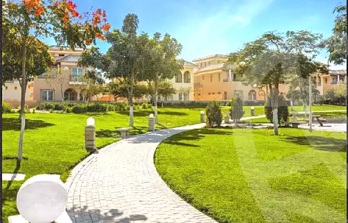https://aqarmap.com.eg/ar/listing/6657614-for-sale-cairo-new-cairo-compounds-hyde-park-parkway-hyde-park-compound