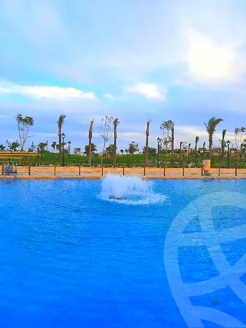 https://aqarmap.com.eg/ar/listing/6657614-for-sale-cairo-new-cairo-compounds-hyde-park-parkway-hyde-park-compound