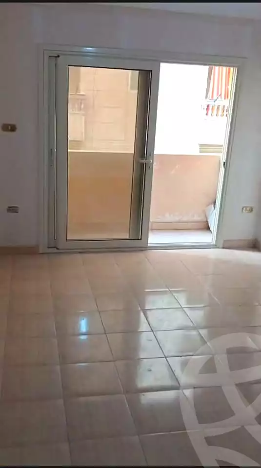 https://aqarmap.com.eg/en/listing/6658044-for-rent-alexandria-el-mandara-shr-30