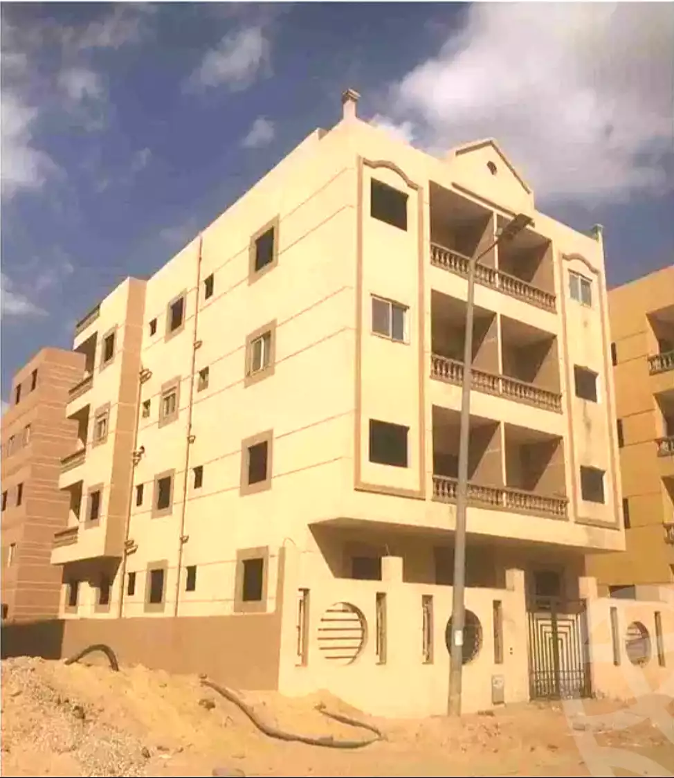 https://aqarmap.com.eg/ar/listing/6658056-for-sale-cairo-badr-city-hai-el-ashgar-featured-neighborhood