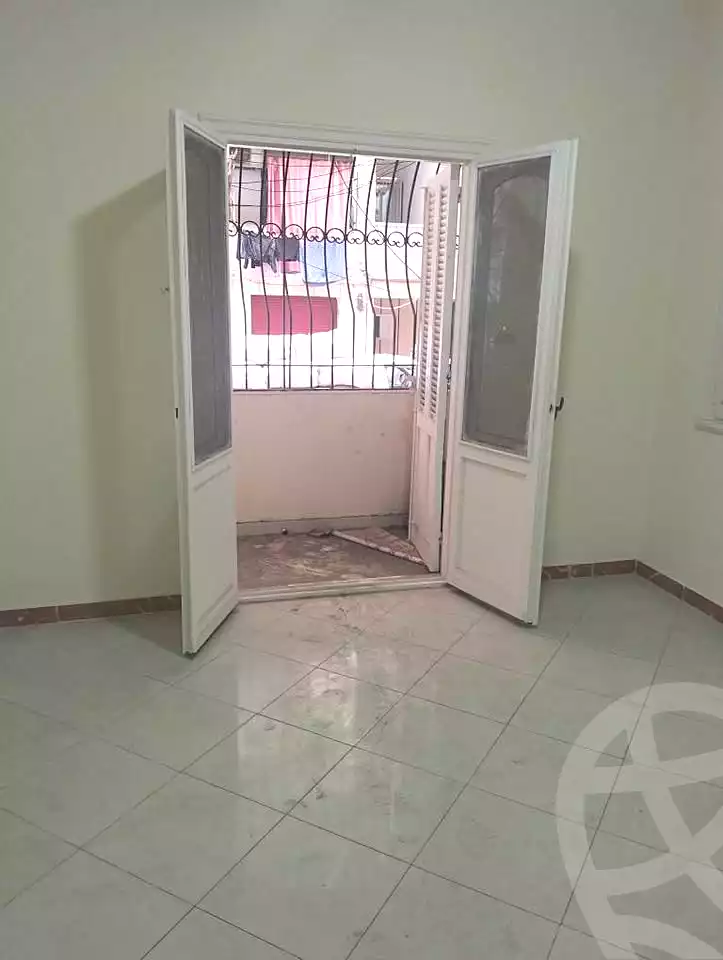https://aqarmap.com.eg/en/listing/6658108-for-rent-alexandria-el-asafra-l-sfr-bhry