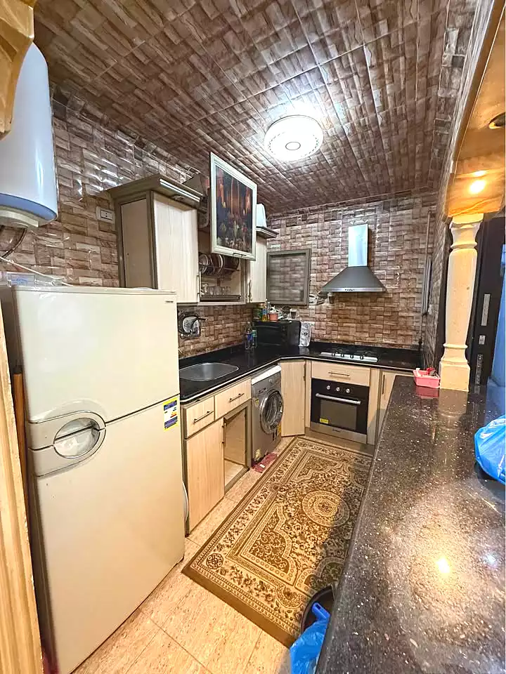 https://aqarmap.com.eg/ar/listing/6658127-for-sale-alexandria-sydy-bshr-sydy-bshr-bhry-ibrahim-el-sayed-st