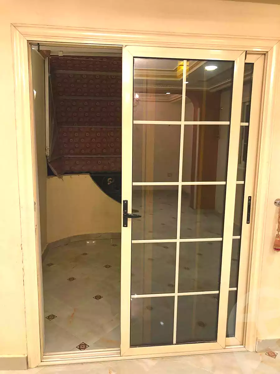 https://aqarmap.com.eg/en/listing/6658261-for-rent-cairo-mokattam-lhdb-l-ly-shareaa-9