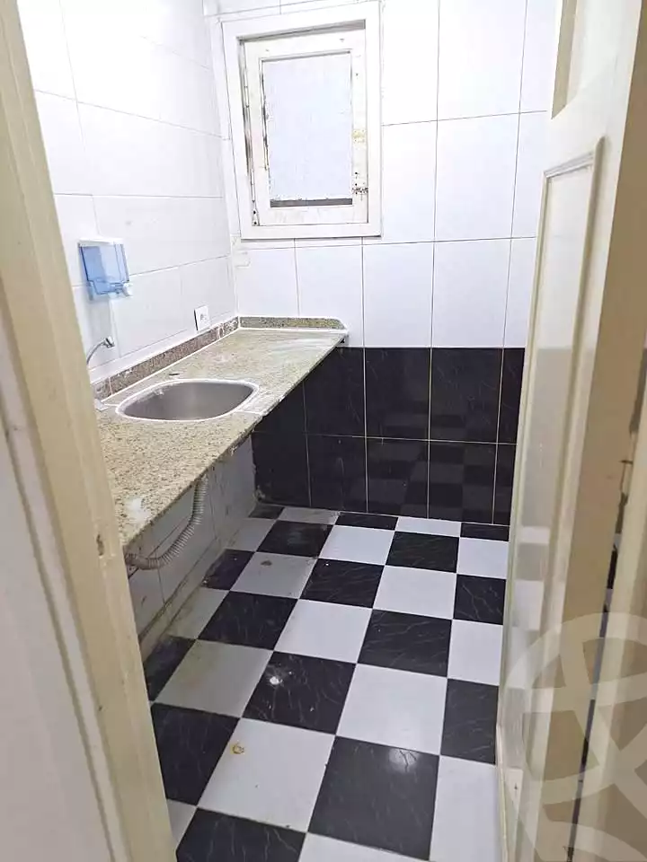 https://aqarmap.com.eg/ar/listing/6658488-for-sale-alexandria-sydy-bshr-sydy-bshr-bhry-khalil-hamada-st