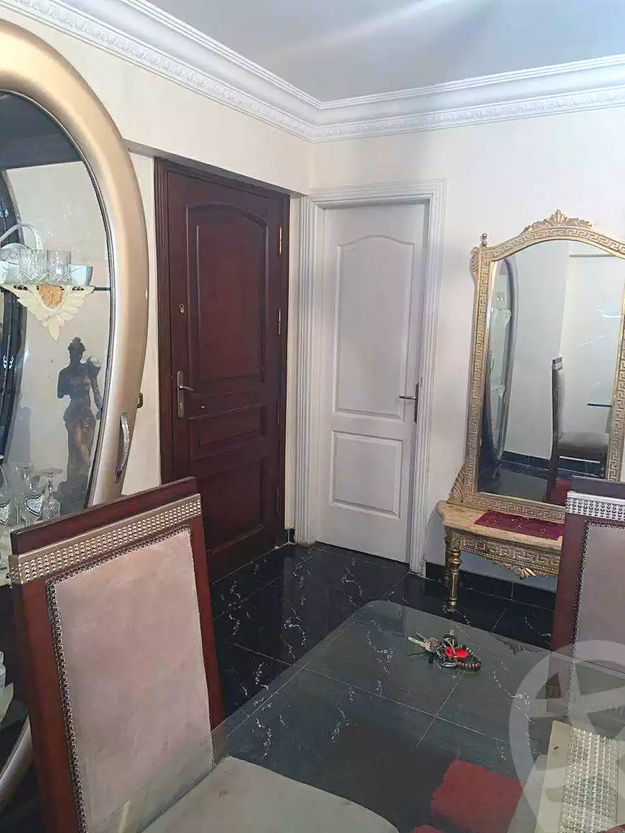 https://aqarmap.com.eg/ar/listing/6658743-for-sale-alexandria-moharram-bey-grin-st