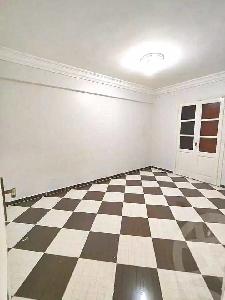 https://aqarmap.com.eg/ar/listing/6659137-for-sale-alexandria-el-asafra-l-sfr-bhry