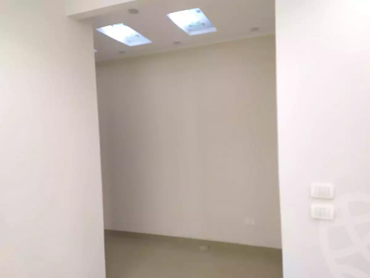 https://aqarmap.com.eg/ar/listing/6659178-for-sale-alexandria-camp-cesar-port-said-street