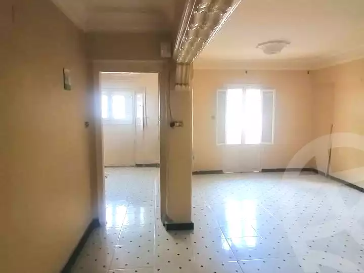 https://aqarmap.com.eg/ar/listing/6644933-for-sale-alexandria-bakoos-cinema-layla-st