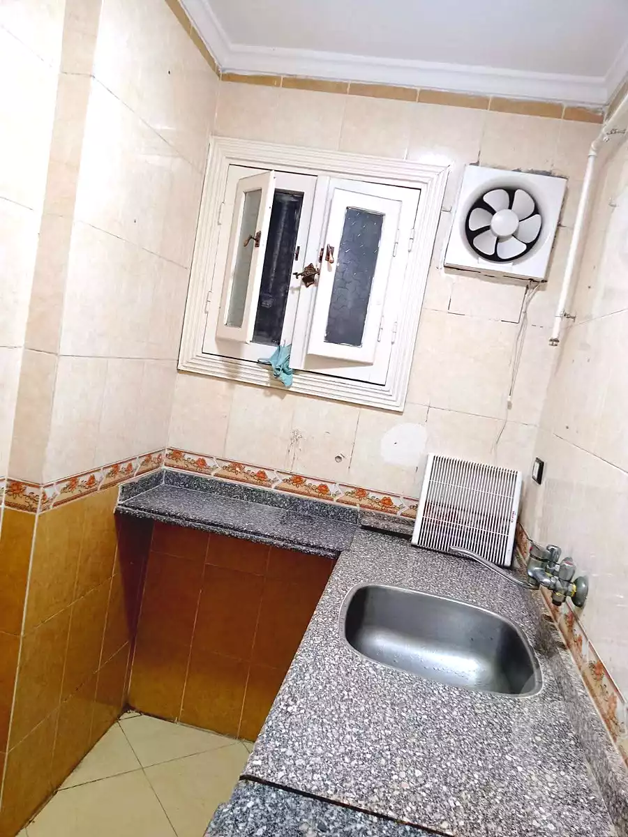 https://aqarmap.com.eg/en/listing/6659346-for-rent-alexandria-sydy-bshr-sydy-bshr-bhry-el-shaikh-hussein-soliman-18-st