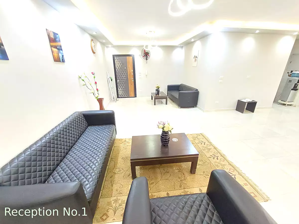 https://aqarmap.com.eg/ar/listing/6501360-for-rent-cairo-6th-of-october-jml-bd-lnsr