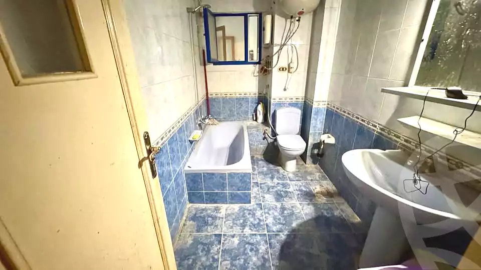 https://aqarmap.com.eg/ar/listing/6659550-for-sale-alexandria-ganaklis