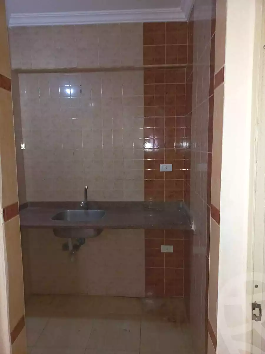 https://aqarmap.com.eg/ar/listing/6659764-for-rent-alexandria-el-asafra-shr-45