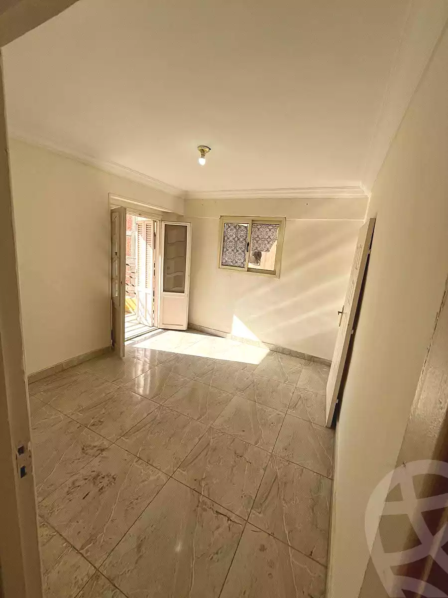 https://aqarmap.com.eg/en/listing/6659787-for-sale-alexandria-el-asafra-salman-el-farsi-st
