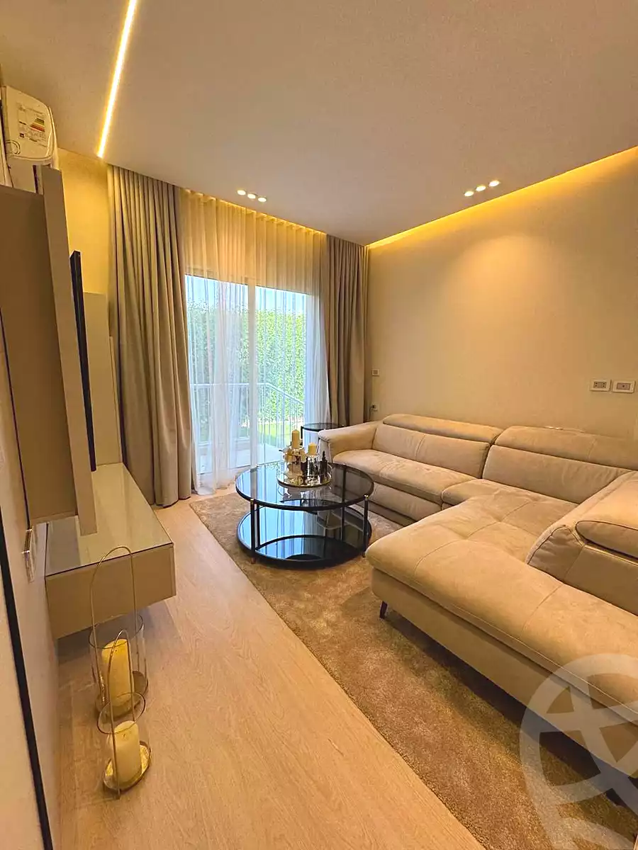 https://aqarmap.com.eg/ar/listing/6659819-for-sale-cairo-el-sheikh-zayed-city-compounds-dh-drys