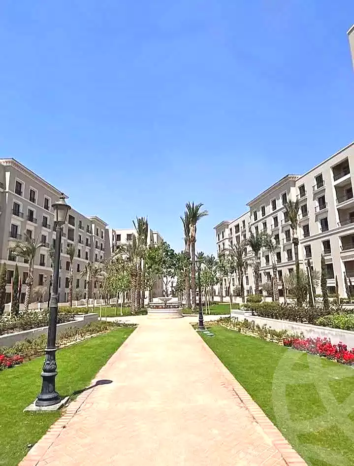 https://aqarmap.com.eg/ar/listing/6659898-for-sale-cairo-el-sheikh-zayed-city-compounds-kmbwnd-fyldj-wyst-dr-llttwyr