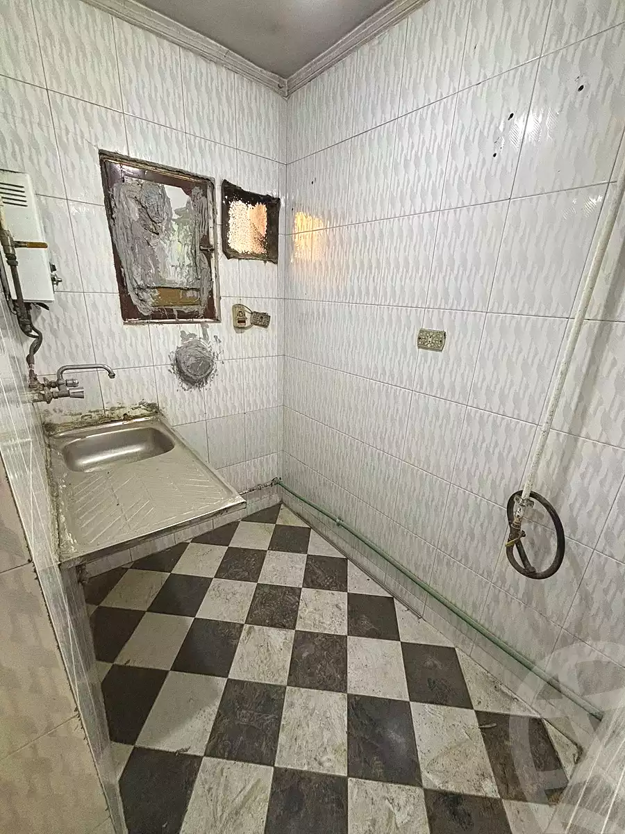 https://aqarmap.com.eg/ar/listing/6659945-for-sale-cairo-helwan-american-project-neighborhood-9
