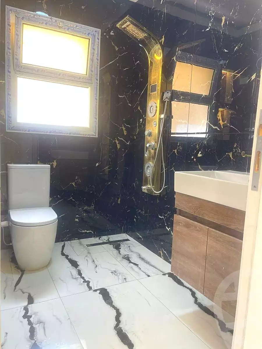 https://aqarmap.com.eg/en/listing/6660701-for-sale-cairo-6th-of-october-hadaeq-october-kmbwnd-fy-hdyq-ktwbr-ashgar-city