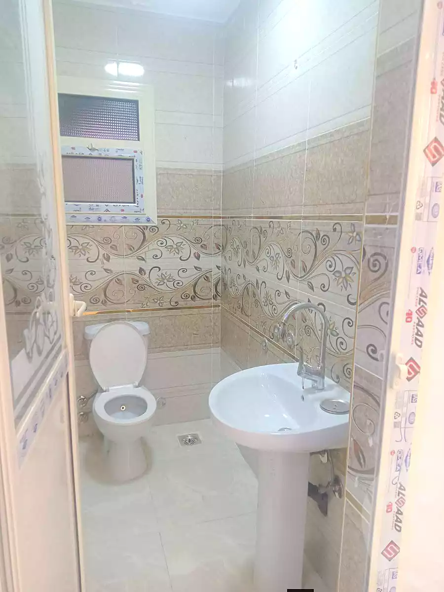 https://aqarmap.com.eg/ar/listing/6660803-for-sale-cairo-ain-shams-ain-shams-el-sharkia-el-eshrein-stt
