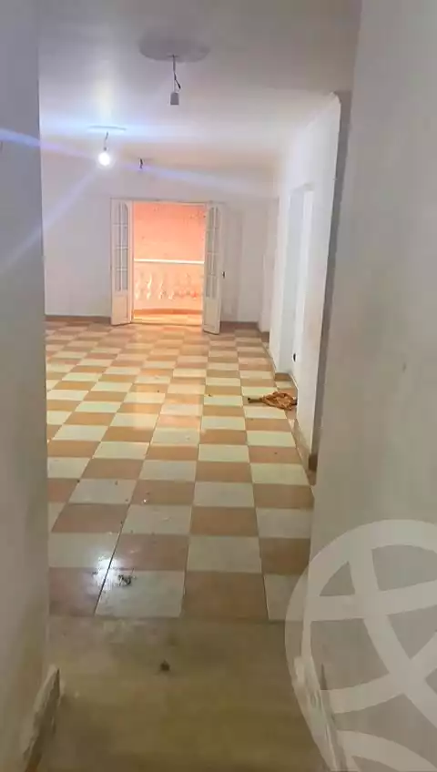 https://aqarmap.com.eg/ar/listing/6660910-for-sale-alexandria-camp-cesar-tiba-st