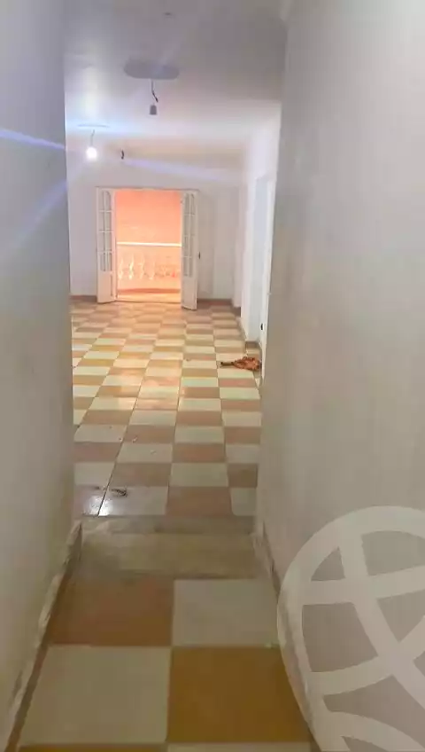 https://aqarmap.com.eg/ar/listing/6660910-for-sale-alexandria-camp-cesar-tiba-st