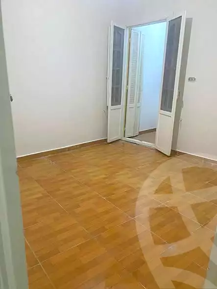 https://aqarmap.com.eg/ar/listing/6661152-for-sale-alexandria-sydy-bshr-sydy-bshr-bhry-gamal-abd-el-nasir-st