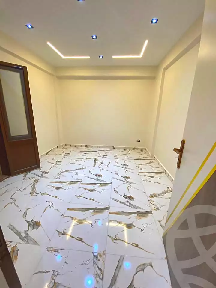 https://aqarmap.com.eg/ar/listing/6661287-for-sale-alexandria-l-jmy-lbytsh-ain-shams-st