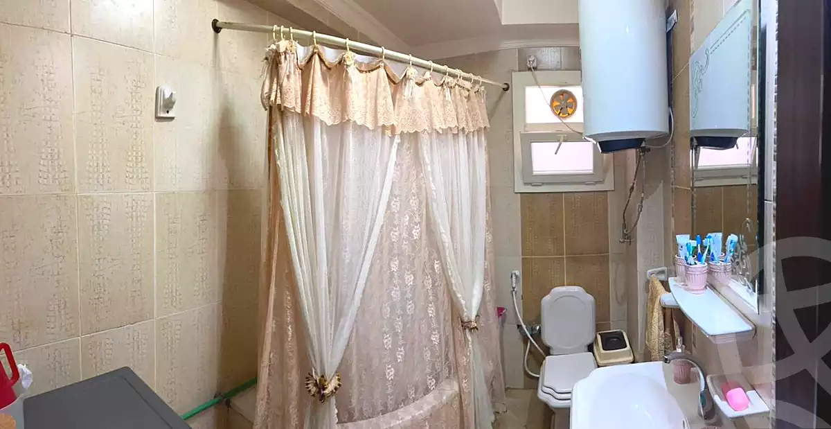 https://aqarmap.com.eg/ar/listing/6661520-for-sale-cairo-new-cairo-el-ahyaa-first-neighborhood-street-12