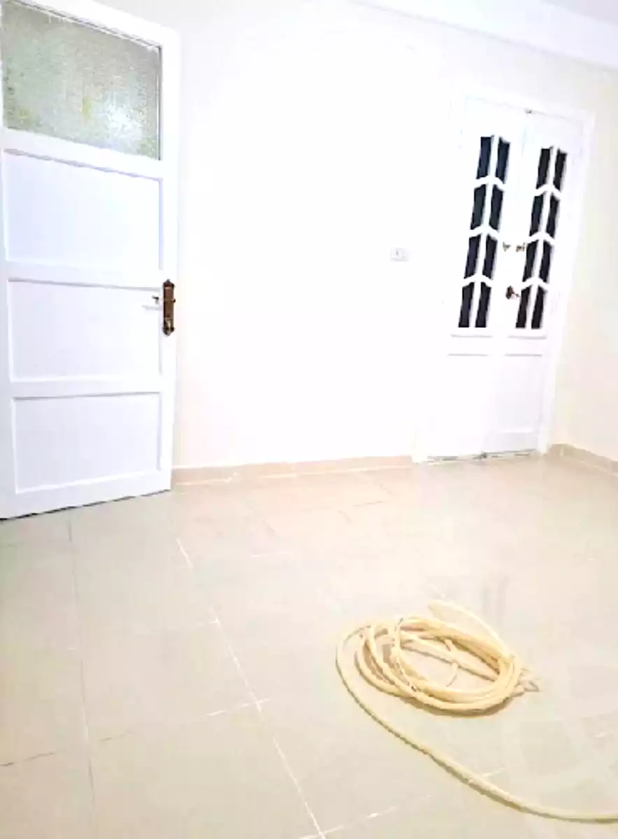 https://aqarmap.com.eg/en/listing/6662098-for-sale-alexandria-el-dekhela