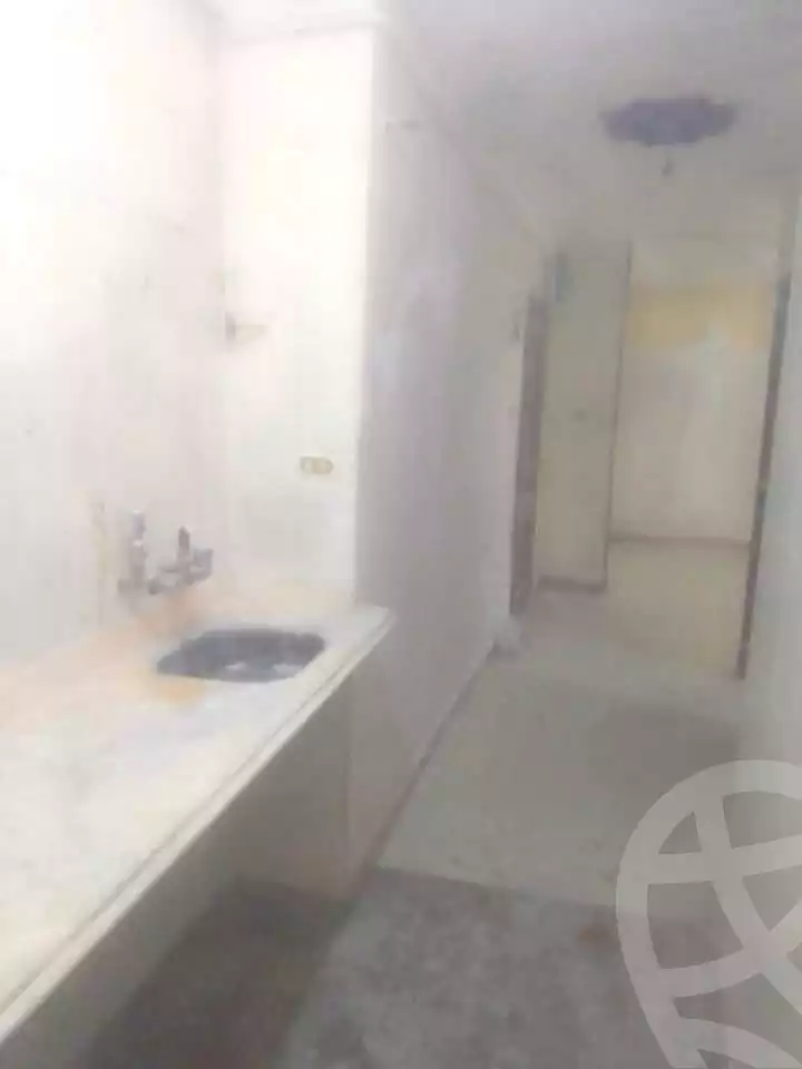 https://aqarmap.com.eg/en/listing/6662408-for-sale-alexandria-l-jmy-lbytsh-ain-shams-st